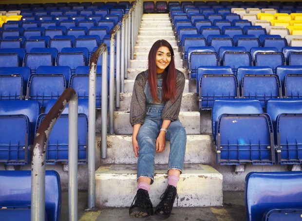 OLYMPUS DIGITAL CAMERA